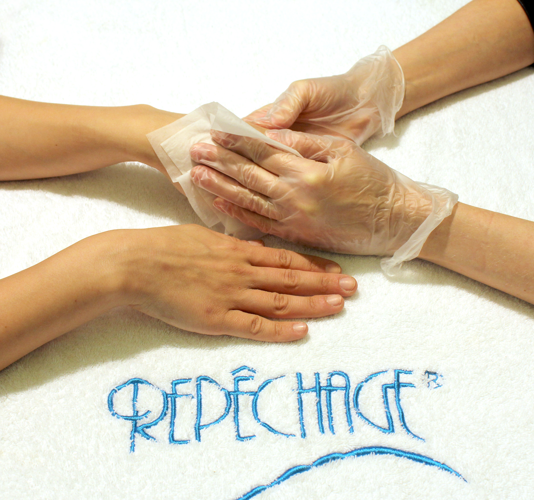 The Next Step in Anti-Aging: The Repêchage® Anti-Aging Facial for the Hands!