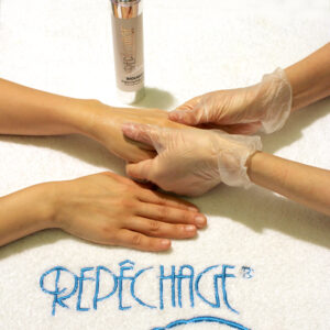 Anti-Aging Solutions for the Neck, Décolleté and Hands