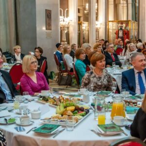 Lydia Sarfati Launches Success at Your Fingertips: How to Succeed in the Skin Care Business at the Grand Theatre – National Opera in Warsaw, Poland