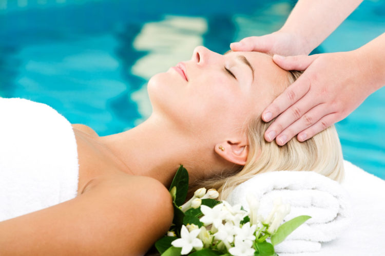 4 Ways to Make Your Beauty Business More Eco-Friendly