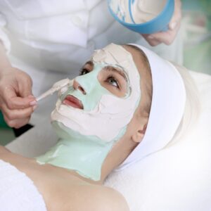 MASTER YOUR SKILLS AND BUILD YOUR BUSINESS – Lydia Sarfati Post-Graduate Skincare Academy Lineup for 2016