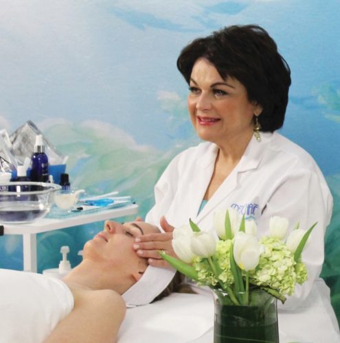 5 Unexpected Tips to Give Your Client a Great Facial Experience