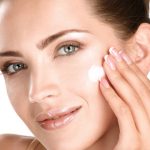 Does Oily Skin Need a Moisturizer? | Oily Problem Skin Tips